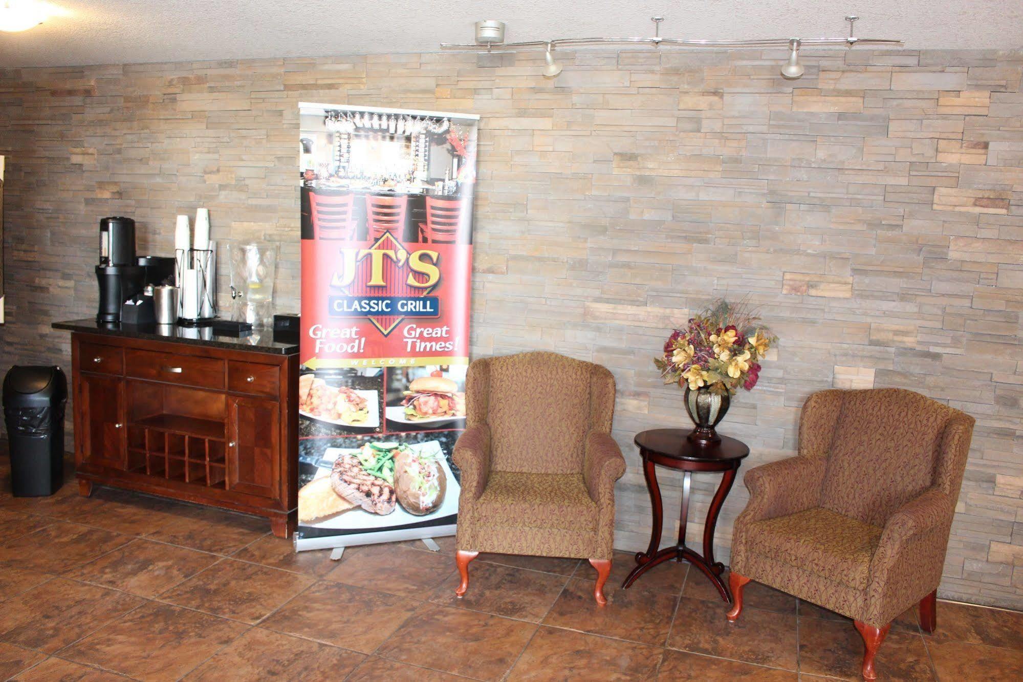 Quality Inn & Suites Edmonton International Airport Leduc Εξωτερικό φωτογραφία