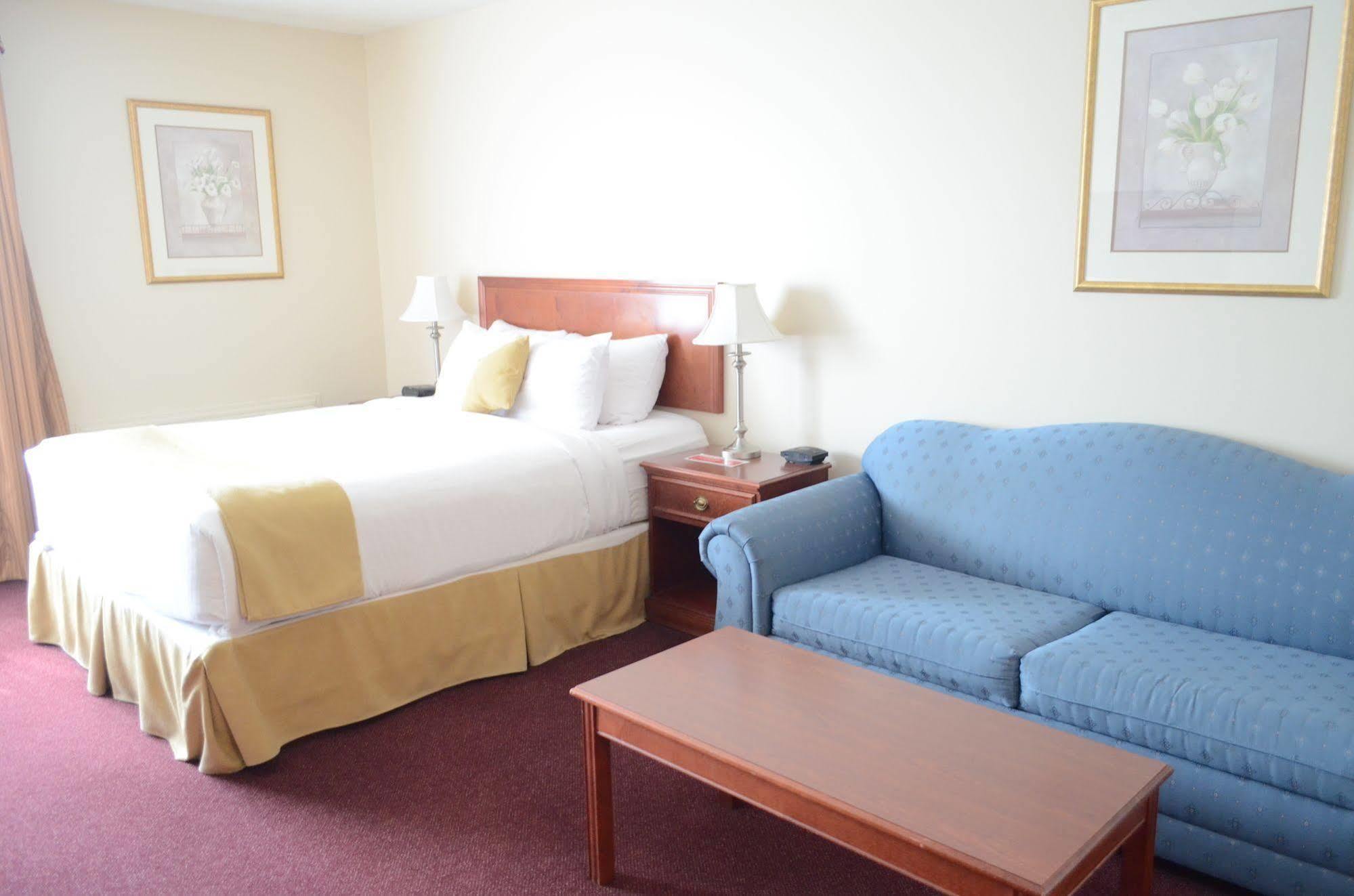Quality Inn & Suites Edmonton International Airport Leduc Εξωτερικό φωτογραφία