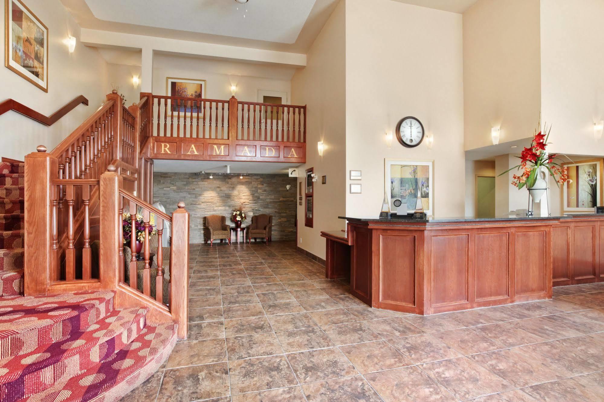 Quality Inn & Suites Edmonton International Airport Leduc Εξωτερικό φωτογραφία