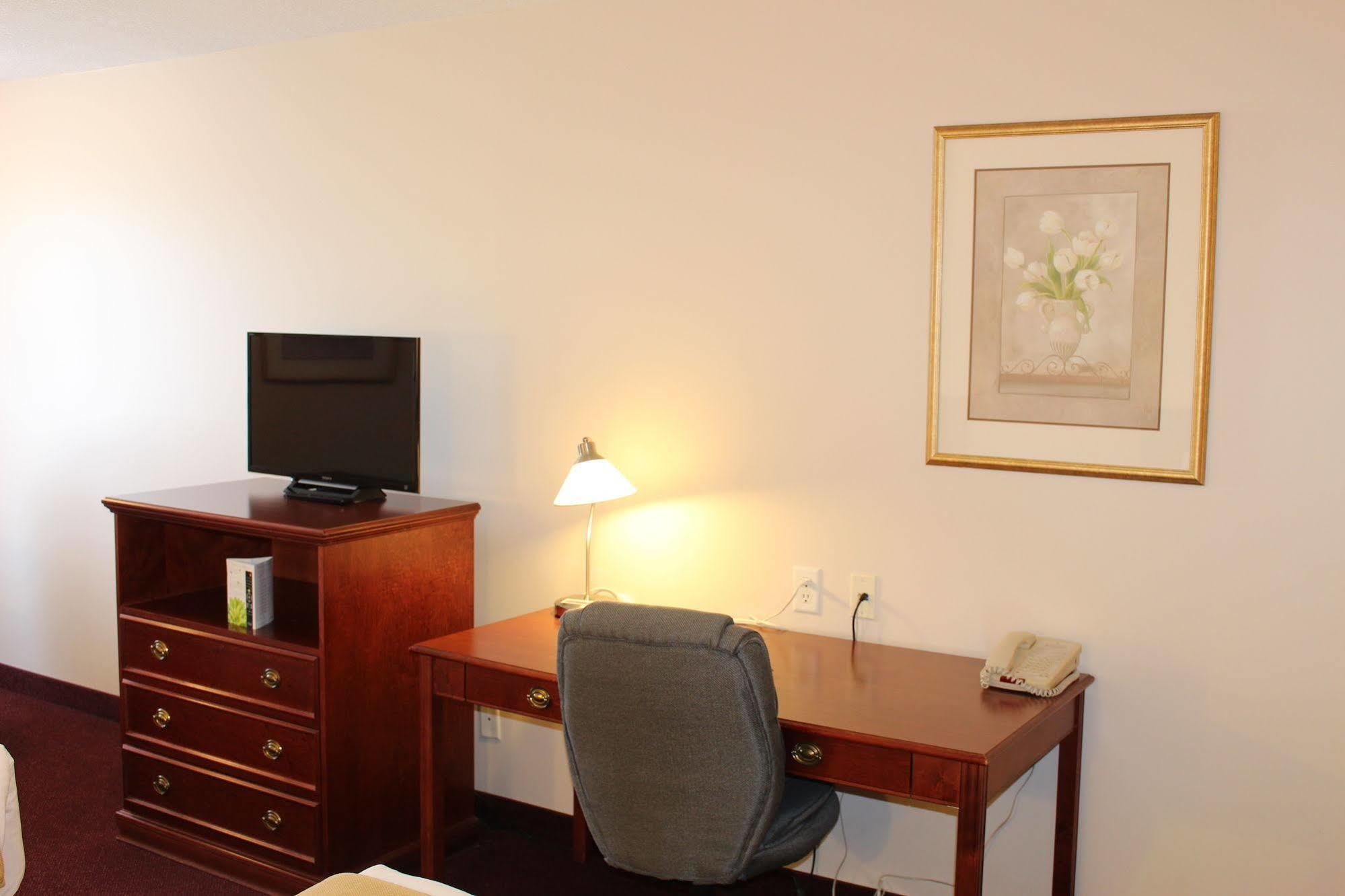 Quality Inn & Suites Edmonton International Airport Leduc Εξωτερικό φωτογραφία