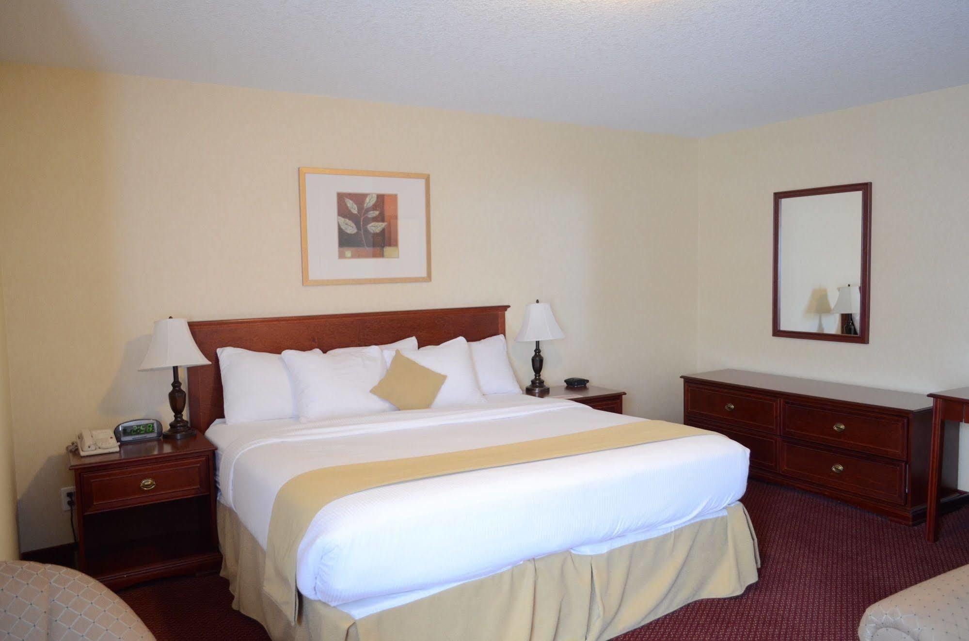 Quality Inn & Suites Edmonton International Airport Leduc Εξωτερικό φωτογραφία