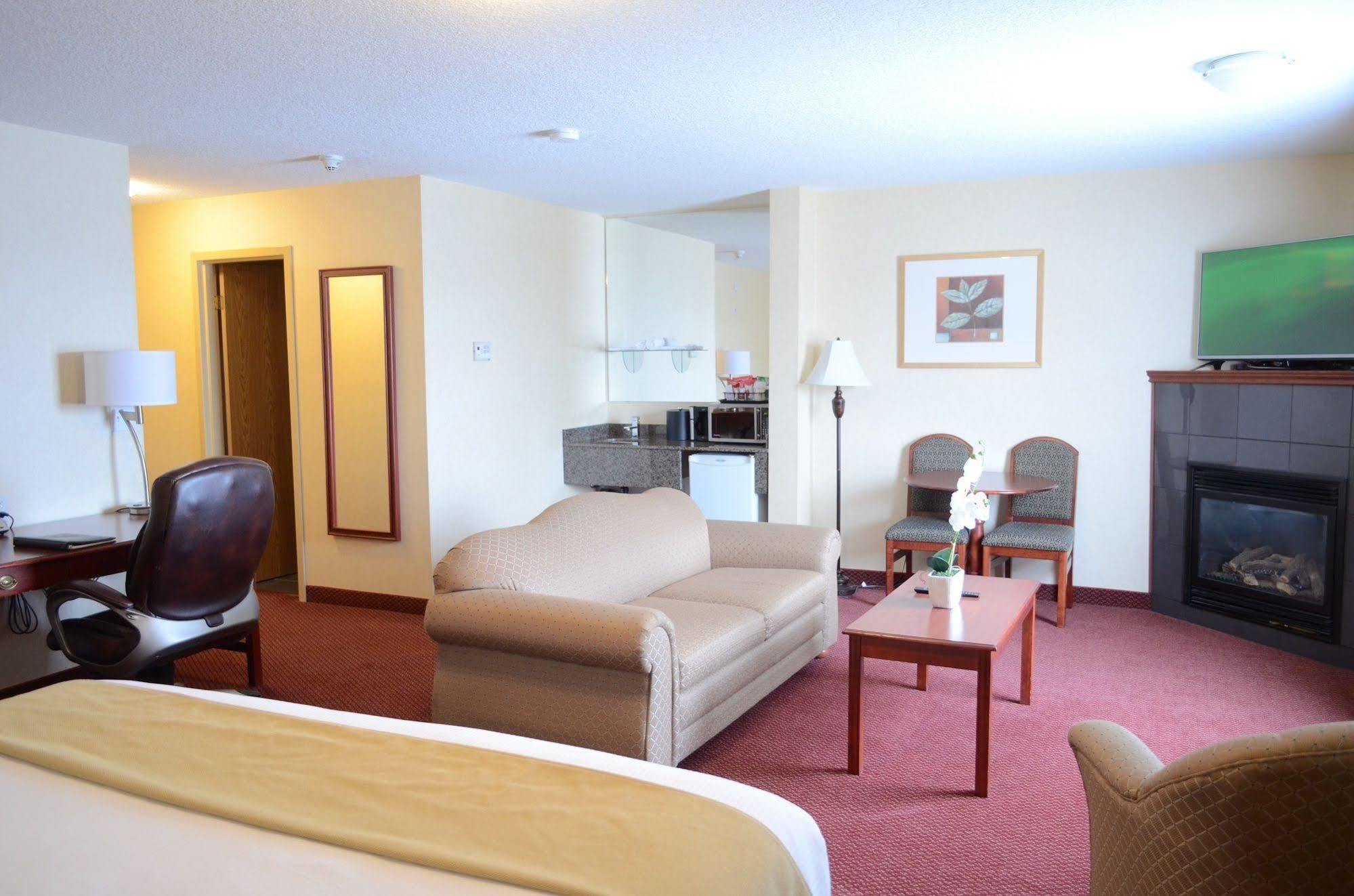 Quality Inn & Suites Edmonton International Airport Leduc Εξωτερικό φωτογραφία