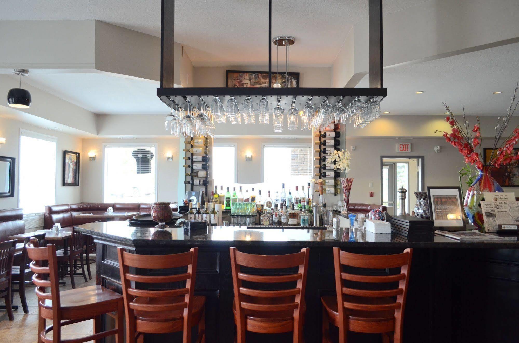 Quality Inn & Suites Edmonton International Airport Leduc Εξωτερικό φωτογραφία